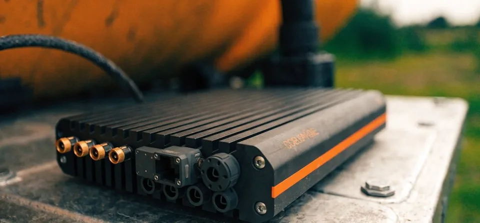 HP-FN1 Micro in its own compact enclosure.
